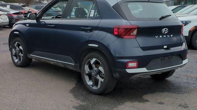 2025 Hyundai VENUE Limited