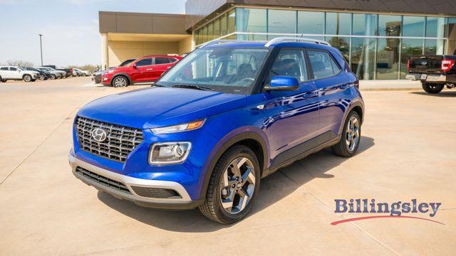 Preowned 2025 Hyundai VENUE SEL for Sale
