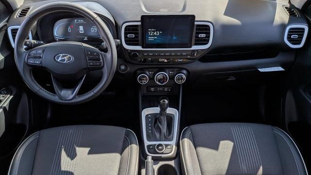 2025 Hyundai VENUE Limited