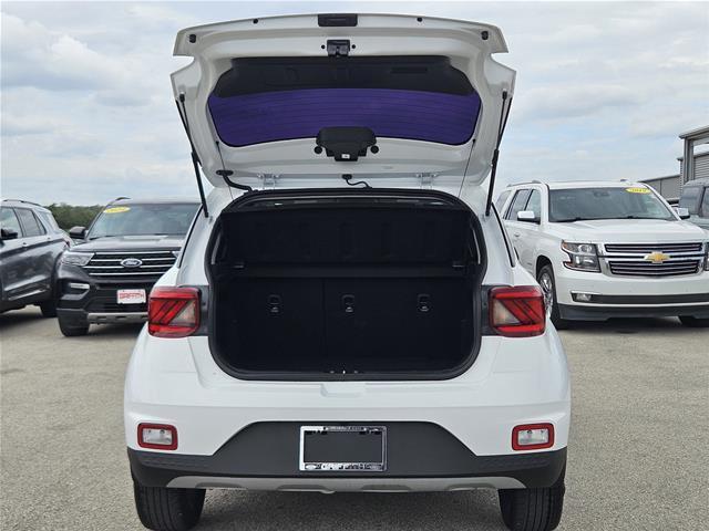 2025 Hyundai Venue - $21,930