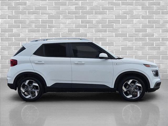 2025 Hyundai Venue - $21,930