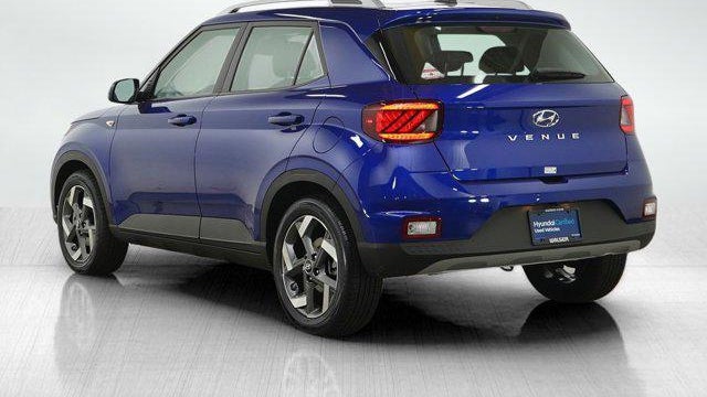 2025 Hyundai VENUE Limited