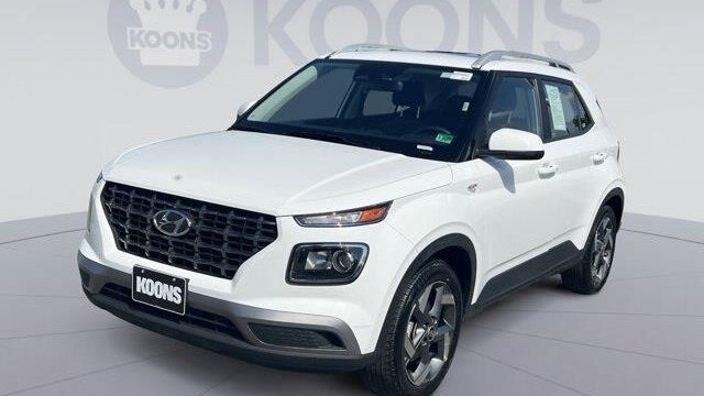 2025 Hyundai VENUE SEL