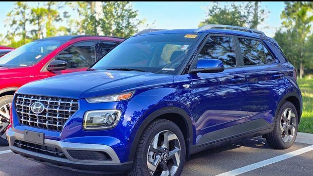 Preowned 2025 Hyundai VENUE SEL for Sale