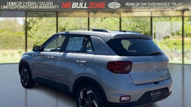 2025 Hyundai VENUE SEL