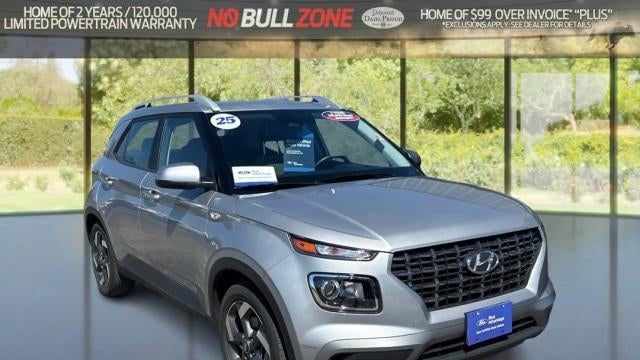 2025 Hyundai VENUE SEL