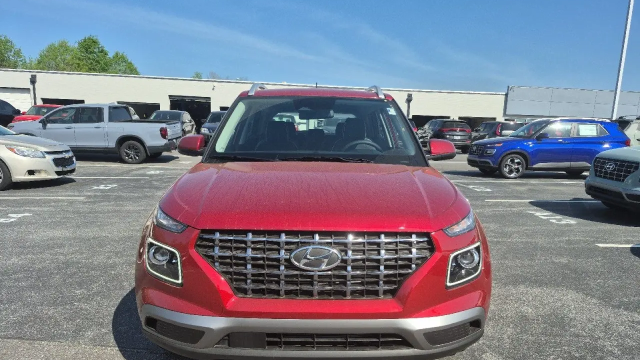 2025 Hyundai VENUE Limited