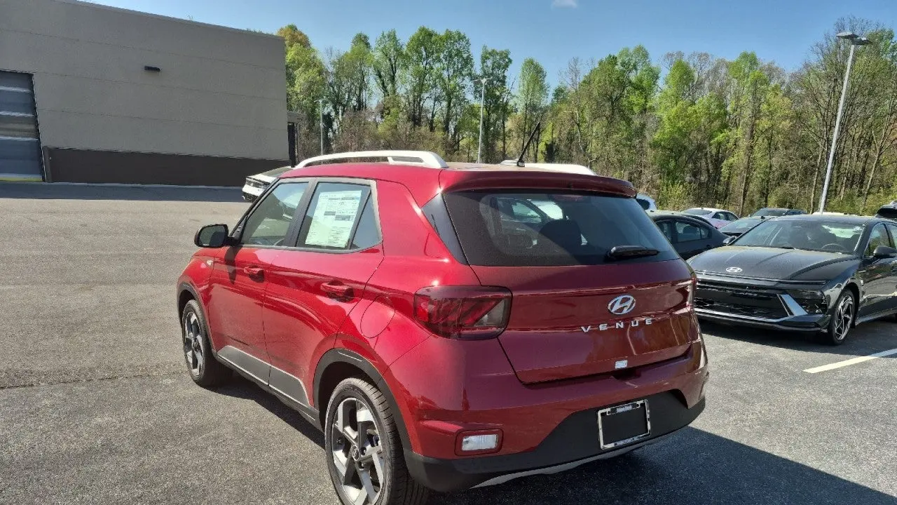 2025 Hyundai VENUE Limited