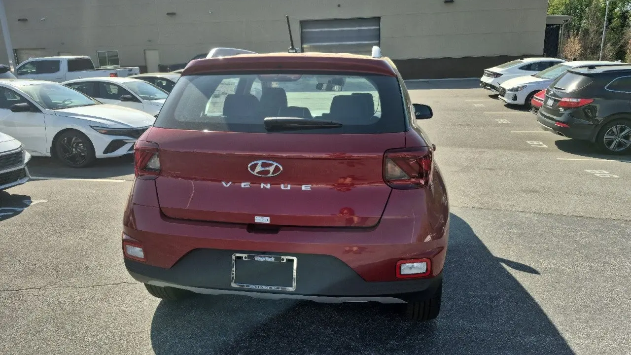 2025 Hyundai VENUE Limited