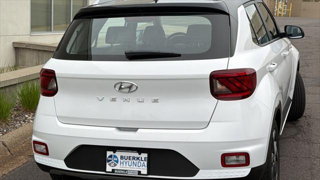 2026 Hyundai VENUE SEL