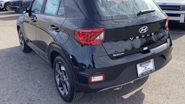 2026 Hyundai VENUE SEL