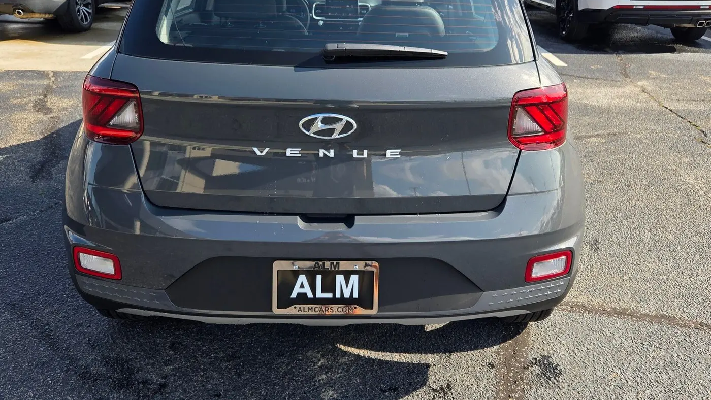 2026 Hyundai VENUE SEL