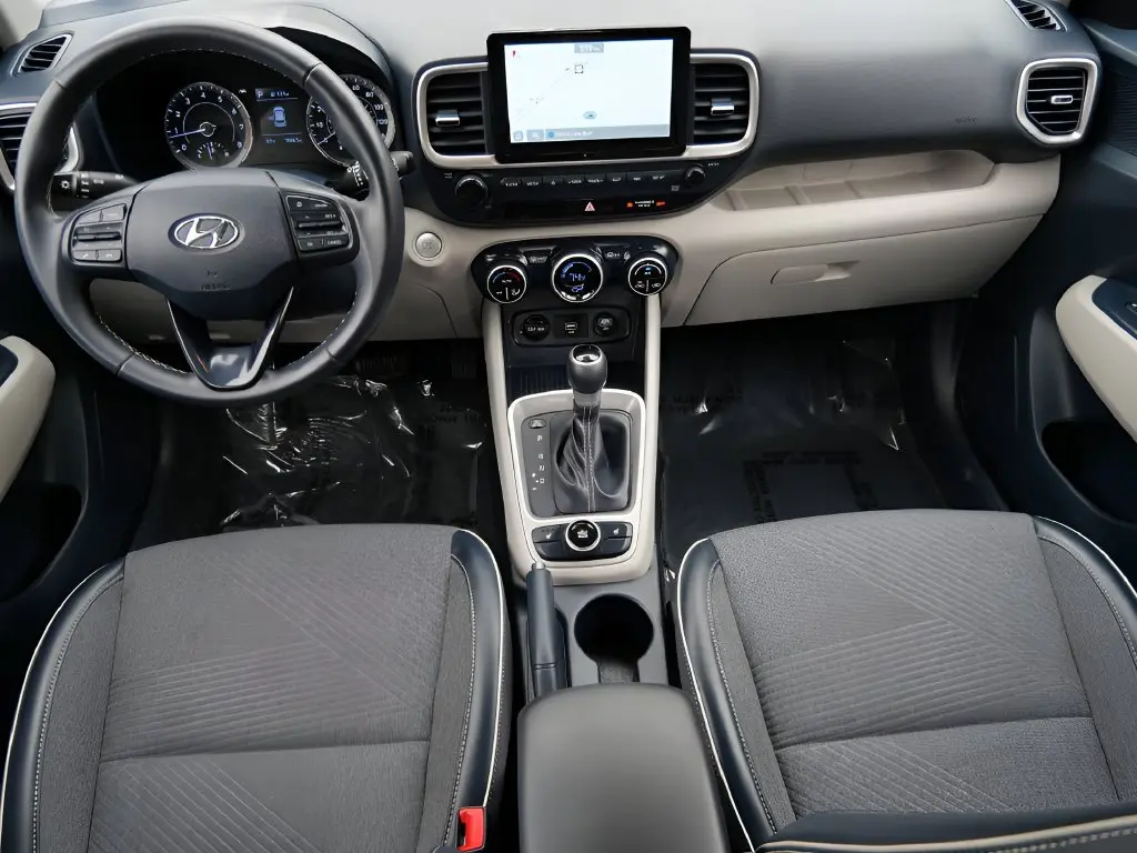 2021 Hyundai Venue - $16,345