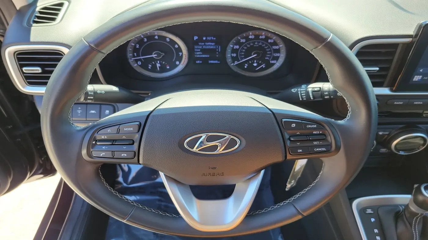 2022 Hyundai VENUE SEL