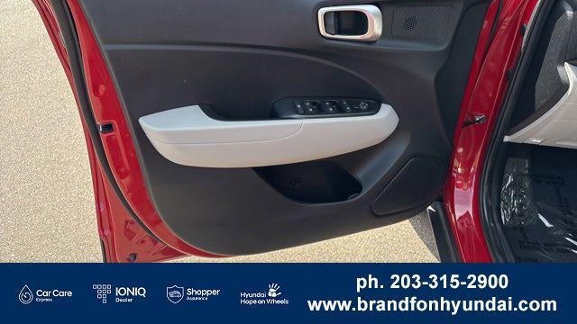 2022 Hyundai VENUE SEL