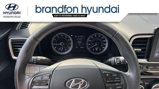 2022 Hyundai VENUE SEL