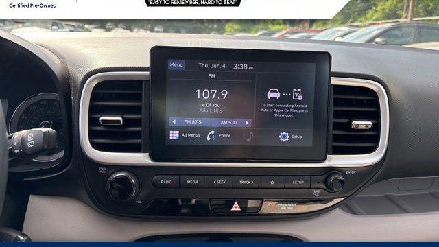 2022 Hyundai VENUE SEL