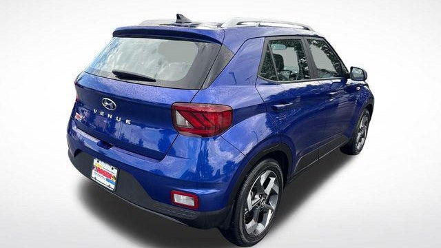 2022 Hyundai VENUE Limited