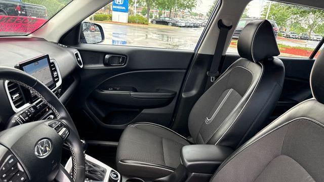 2022 Hyundai VENUE Limited