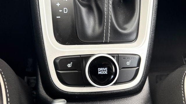 2022 Hyundai VENUE Limited