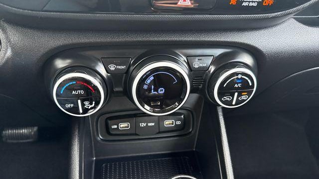 2022 Hyundai VENUE Limited