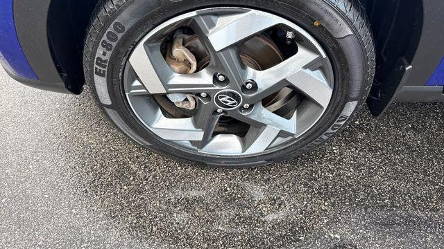 2022 Hyundai VENUE Limited