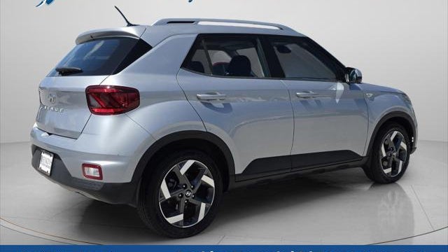 2023 Hyundai VENUE SEL