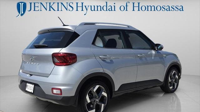 2023 Hyundai VENUE SEL