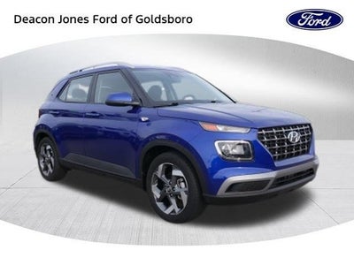 Photo of a 2023 Hyundai Venue SEL 4DR Crossover for sale