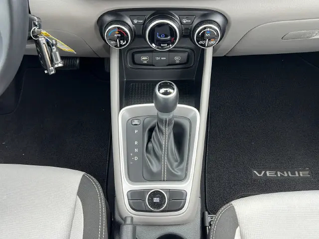 2023 Hyundai Venue - $17,989