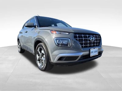 Photo of a 2023 Hyundai Venue SEL 4DR Crossover for sale