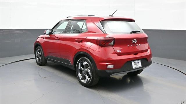 2023 Hyundai VENUE Limited