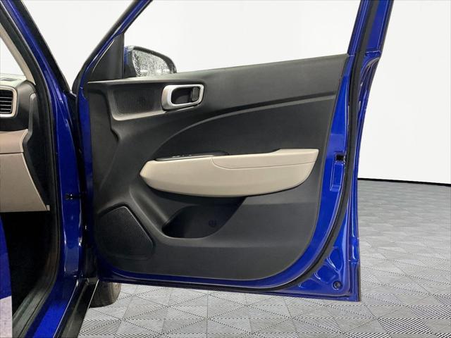 2023 Hyundai Venue - $17,701
