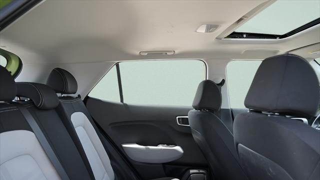 2023 Hyundai VENUE SEL