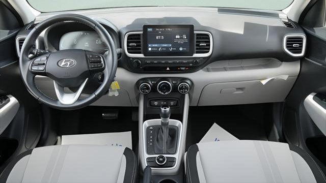 2023 Hyundai VENUE SEL