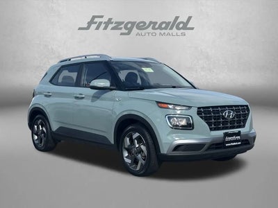 Photo of a 2025 Hyundai Venue SEL 4DR Crossover for sale