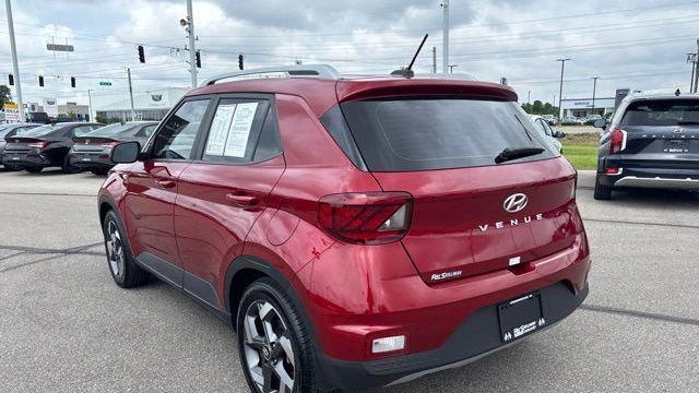 2025 Hyundai VENUE Limited