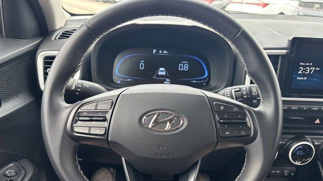 2025 Hyundai VENUE Limited