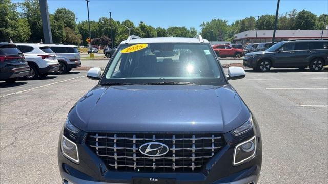2025 Hyundai VENUE Limited
