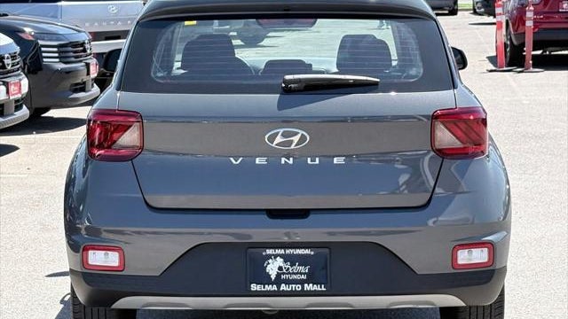 2025 Hyundai VENUE SEL