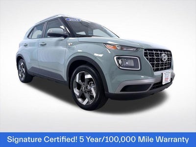 Photo of a 2025 Hyundai Venue SEL 4DR Crossover for sale