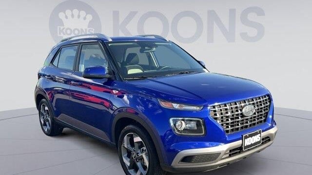 2025 Hyundai VENUE SEL
