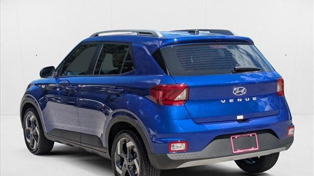 2025 Hyundai VENUE Limited