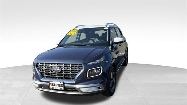 2025 Hyundai VENUE Limited