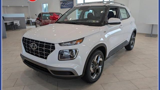 Preowned 2025 Hyundai VENUE SEL for Sale