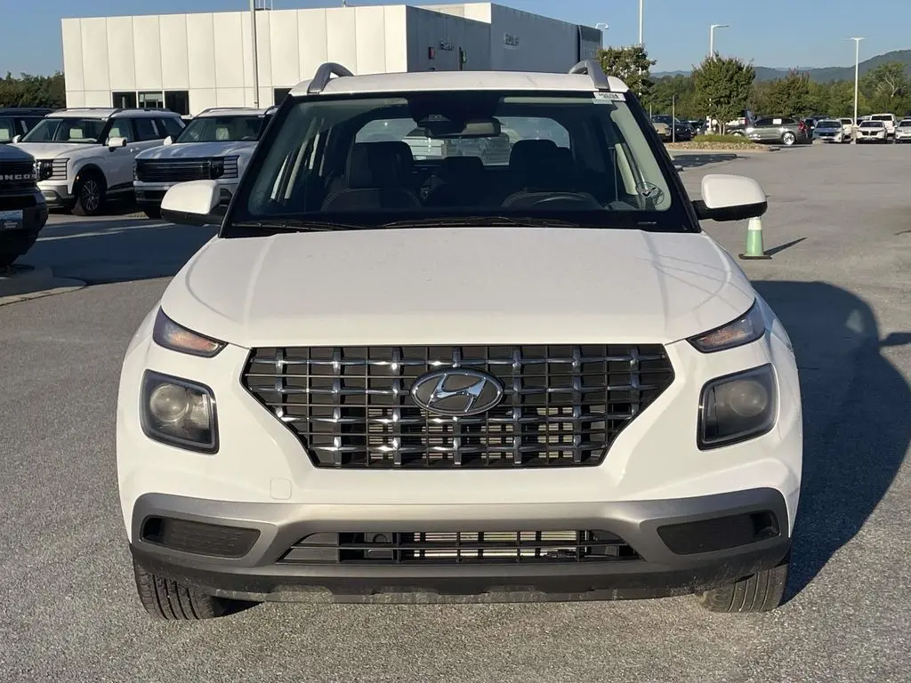 2026 Hyundai Venue - $25,115
