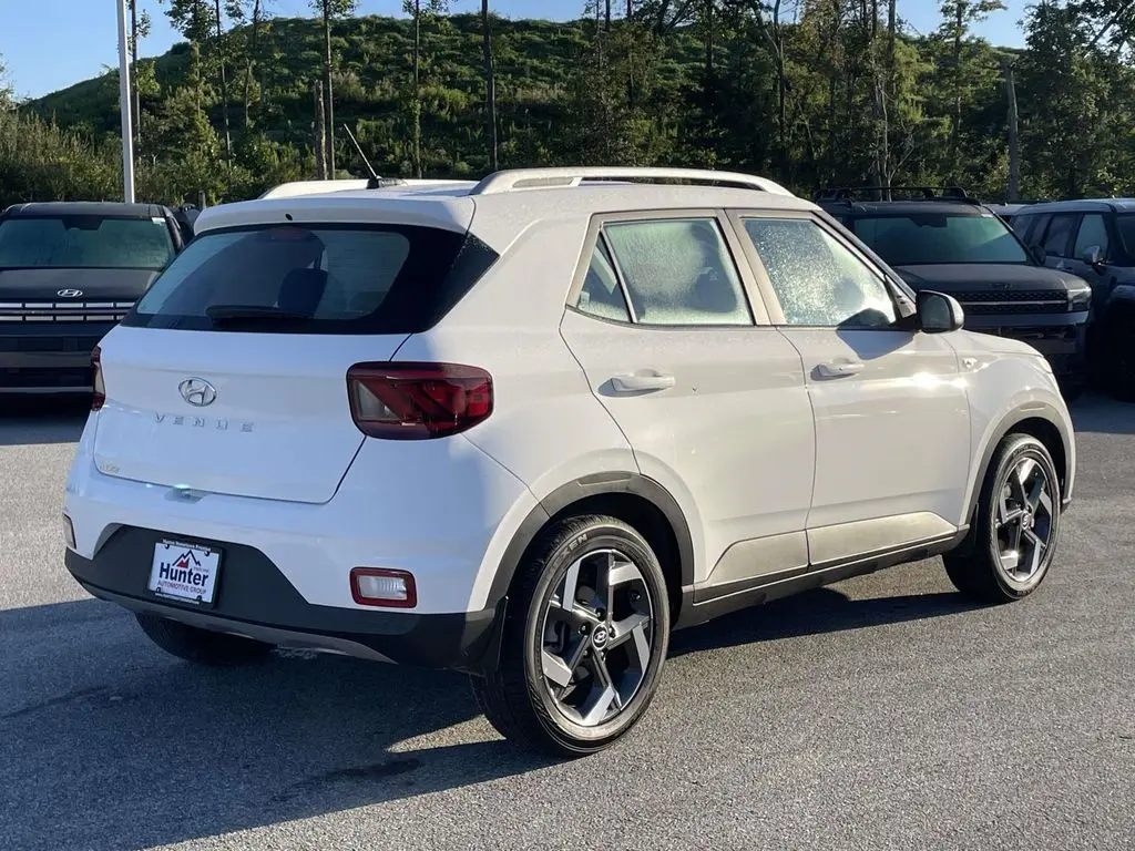 2026 Hyundai Venue - $25,115