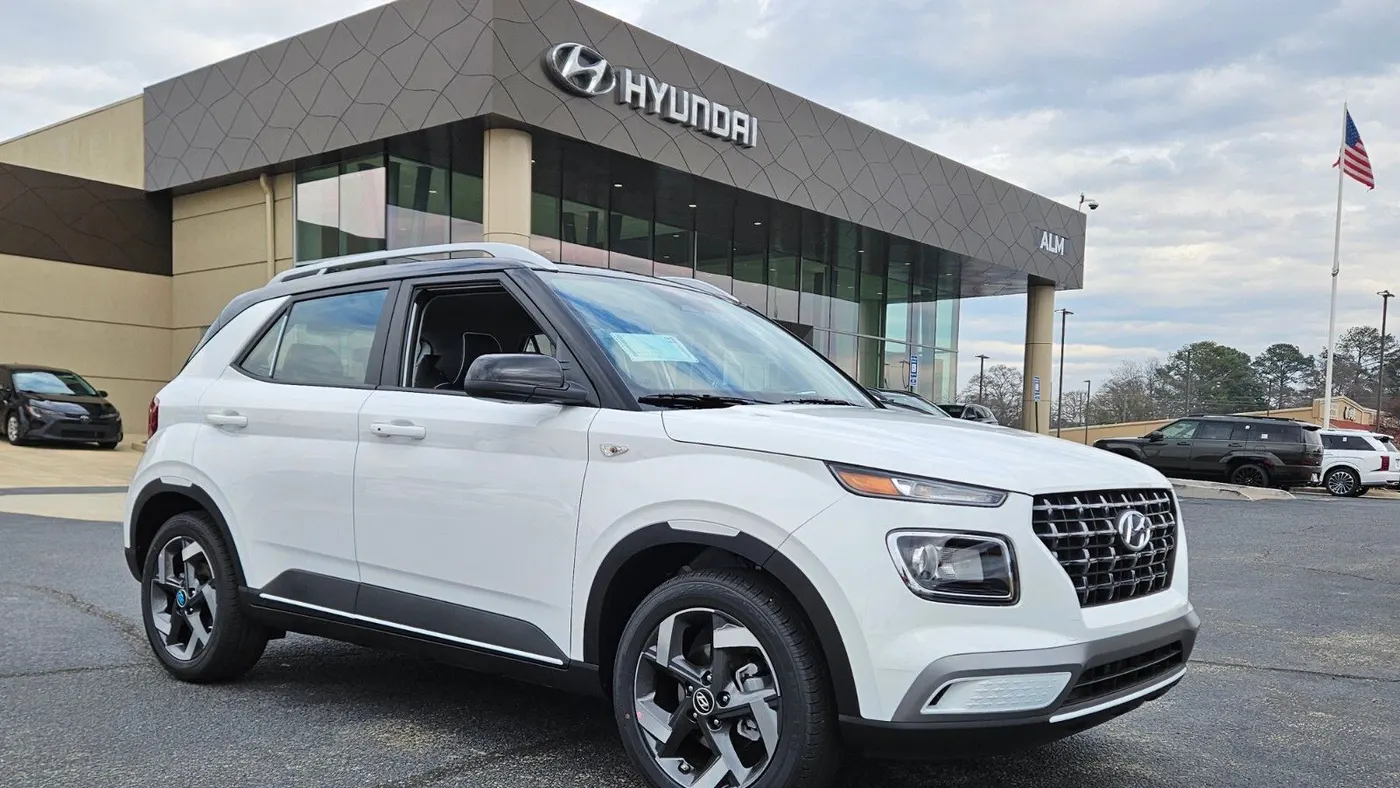Preowned 2026 Hyundai VENUE SEL for Sale