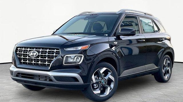 2026 Hyundai VENUE SEL