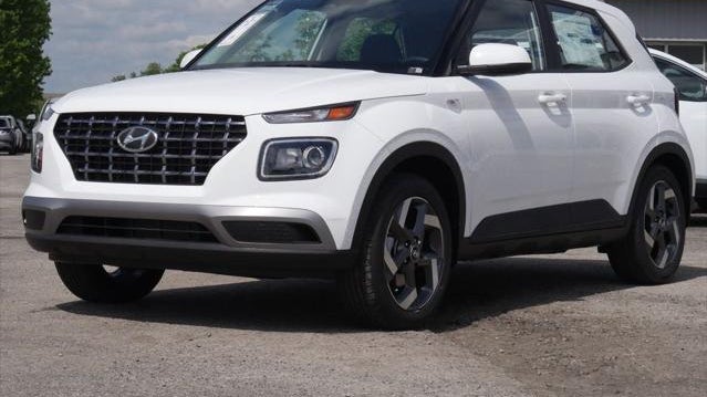 2026 Hyundai VENUE SEL